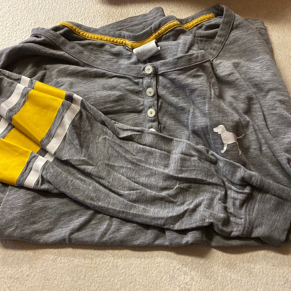 Pajama shirt